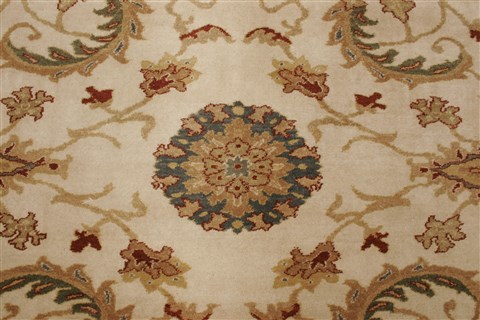 Chobi Beige Hand Knotted 83 X 911 Area Rug 250-21564 Image 16