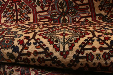 Maymeh Red Hand Knotted 33 X 62 Area Rug 100-21568 Image 10