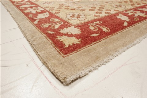 Pishavar Beige Hand Knotted 82 X 910  Area Rug 250-21572 Image 18