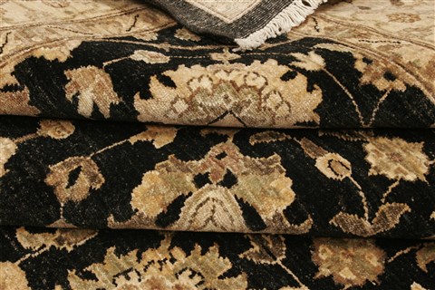 Chobi Black Hand Knotted 81 X 106  Area Rug 250-21574 Image 12