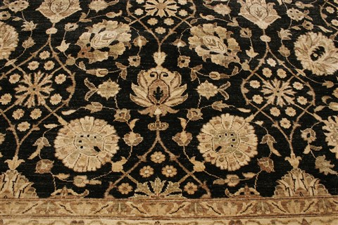 Chobi Black Hand Knotted 81 X 106  Area Rug 250-21574 Image 20
