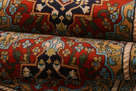 Tabriz Red Runner Hand Knotted 21 X 67  Area Rug 253-21586 Image 6