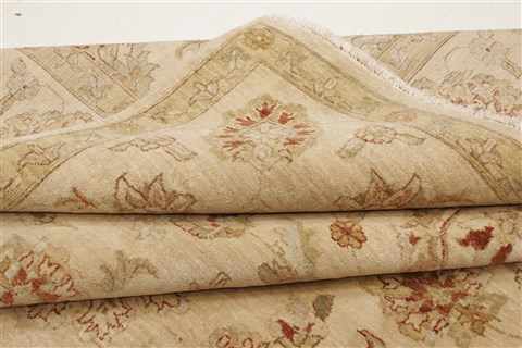 Ziegler Beige Hand Knotted 82 X 101 Area Rug 250-21590 Image 12