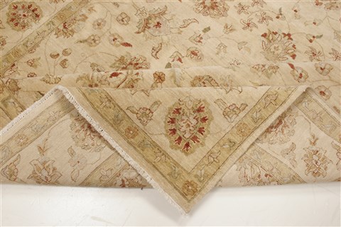 Ziegler Beige Hand Knotted 82 X 101 Area Rug 250-21590 Image 14