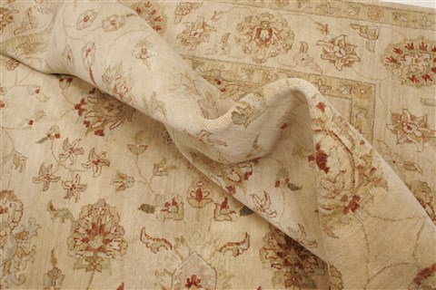 Ziegler Beige Hand Knotted 82 X 101 Area Rug 250-21590 Image 7