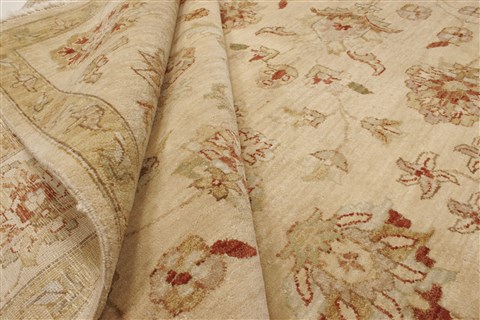 Ziegler Beige Hand Knotted 82 X 101 Area Rug 250-21590 Image 9