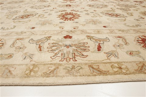 Ziegler Beige Hand Knotted 80 X 103 Area Rug 250-21616 Image 15
