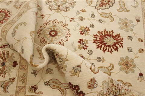 Ziegler Beige Hand Knotted 80 X 103 Area Rug 250-21616 Image 6