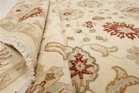 Ziegler Beige Hand Knotted 80 X 103 Area Rug 250-21616 Image 8
