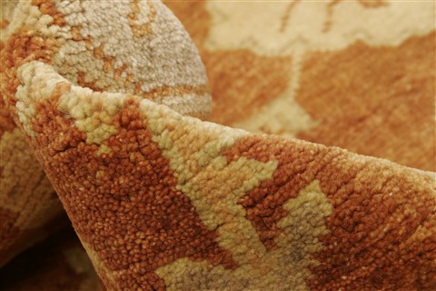 Oushak Brown Hand Knotted 80 X 102 Area Rug 250-21619 Image 3