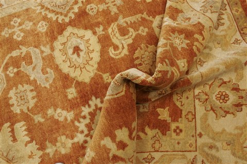 Oushak Brown Hand Knotted 80 X 102 Area Rug 250-21619 Image 5