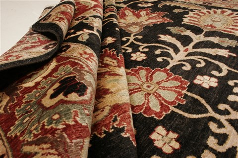 Pishavar Black Hand Knotted 80 X 103 Area Rug 250-21626 Image 6