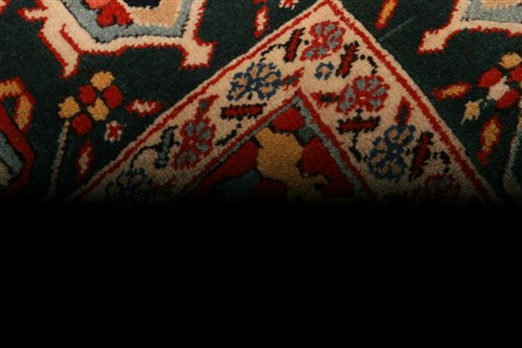 Heriz Red Hand Knotted 81 X 92 Area Rug 100-21647 Image 3
