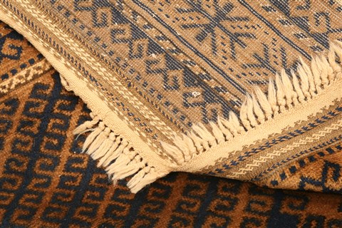 Baluch Yellow Hand Knotted 69 X 113 Area Rug 100-21651 Image 17
