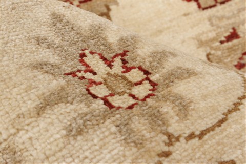 Pishavar Beige Hand Knotted 82 X 99 Area Rug 250-21664 Image 4