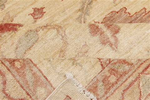 Pishavar Beige Hand Knotted 78 X 910 Area Rug 250-21667 Image 11