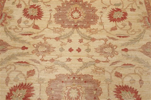 Pishavar Beige Hand Knotted 78 X 910 Area Rug 250-21667 Image 17