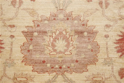 Pishavar Beige Hand Knotted 78 X 910 Area Rug 250-21667 Image 1