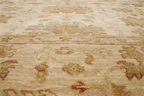 Oushak Beige Hand Knotted 80 X 100 Area Rug 250-21712 Image 18