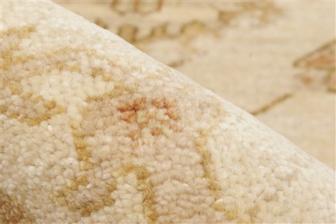 Oushak Beige Hand Knotted 80 X 100 Area Rug 250-21712 Image 3
