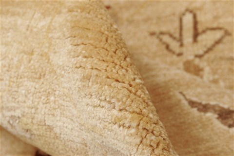 Pishavar Beige Hand Knotted 83 X 99 Area Rug 250-21720 Image 1
