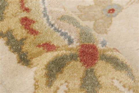 Chobi Beige Hand Knotted 82 X 101 Area Rug 250-21729 Image 4