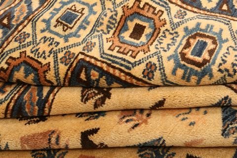 Yamouth Yellow Hand Knotted 71 X 97 Area Rug 100-21736 Image 20