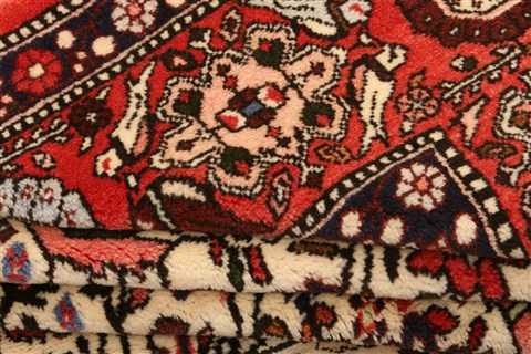 Arak Red Hand Knotted 71 X 910 Area Rug 100-21738 Image 6