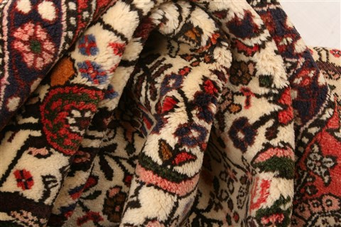 Arak Red Hand Knotted 71 X 910 Area Rug 100-21738 Image 3