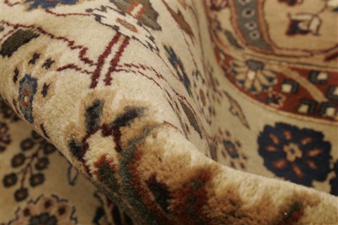 Jaipur Yellow Hand Knotted 82 X 102 Area Rug 250-21752 Image 4