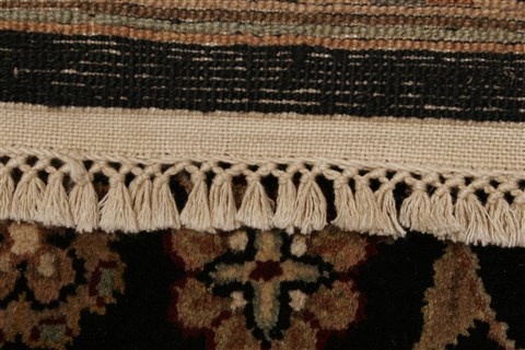 Agra Black Hand Knotted 80 X 102 Area Rug 250-21753 Image 14