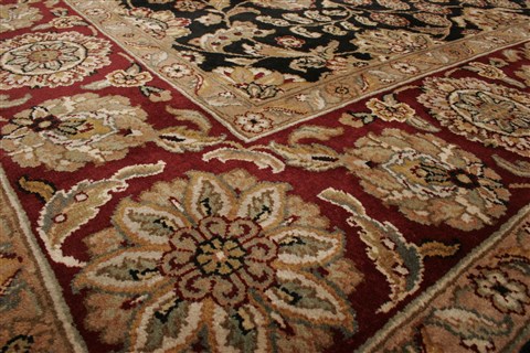 Agra Black Hand Knotted 80 X 102 Area Rug 250-21753 Image 16