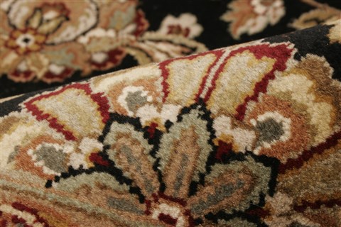 Agra Black Hand Knotted 80 X 102 Area Rug 250-21753 Image 1
