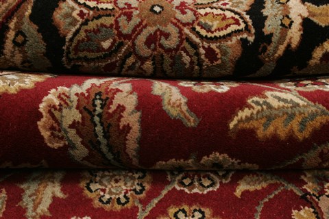 Agra Red Hand Knotted 82 X 103 Area Rug 250-21758 Image 10