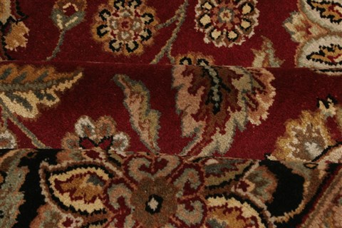 Agra Red Hand Knotted 82 X 103 Area Rug 250-21758 Image 13