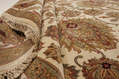 Agra Beige Hand Knotted 711 X 101 Area Rug 250-21767 Image 7