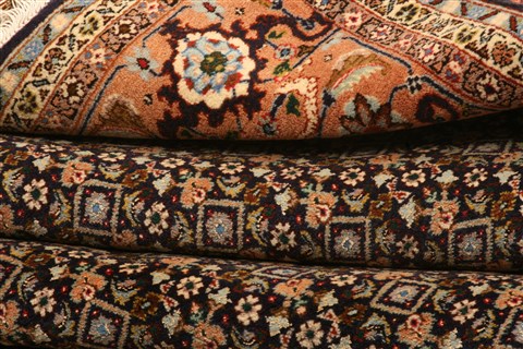 Tabriz Yellow Hand Knotted 66 X 93 Area Rug 100-21771 Image 10
