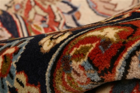 Mashad Red Hand Knotted 66 X 95 Area Rug 100-21780 Image 1