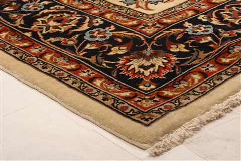 Mashad Red Hand Knotted 66 X 95 Area Rug 100-21780 Image 9