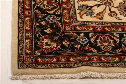 Mashad Red Hand Knotted 66 X 95 Area Rug 100-21780 Image 10