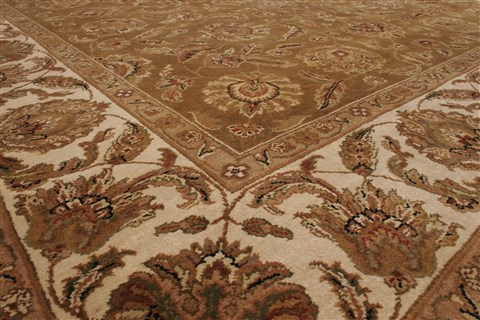 Agra Brown Hand Knotted 83 X 100 Area Rug 250-21786 Image 15