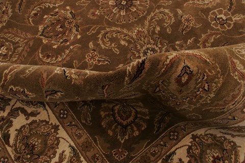 Agra Brown Hand Knotted 83 X 100 Area Rug 250-21786 Image 5
