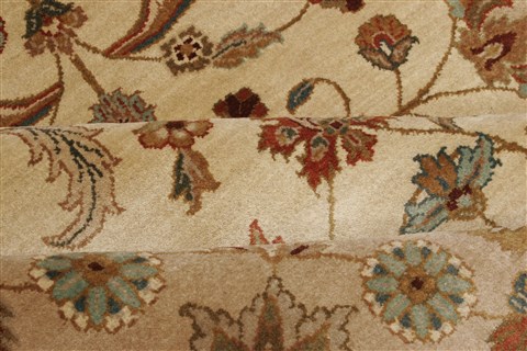 Agra Beige Hand Knotted 81 X 910 Area Rug 250-21788 Image 11