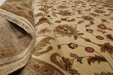 Agra Beige Hand Knotted 81 X 910 Area Rug 250-21788 Image 8