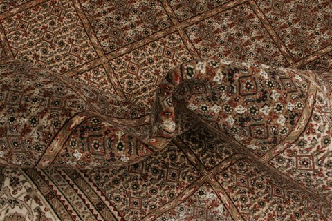 Tabriz Beige Hand Knotted 710 X 910 Area Rug 250-21794 Image 5
