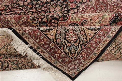 Pak-Persian Black Hand Knotted 81 X 105 Area Rug 250-21795 Image 12
