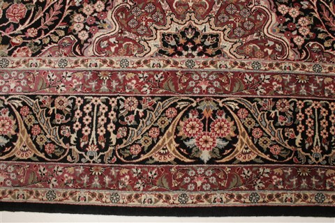 Pak-Persian Black Hand Knotted 81 X 105 Area Rug 250-21795 Image 17