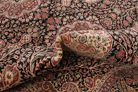 Pak-Persian Black Hand Knotted 81 X 105 Area Rug 250-21795 Image 6