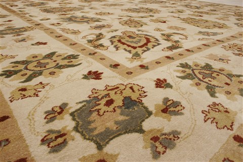 Chobi Beige Hand Knotted 81 X 100 Area Rug 250-21855 Image 15