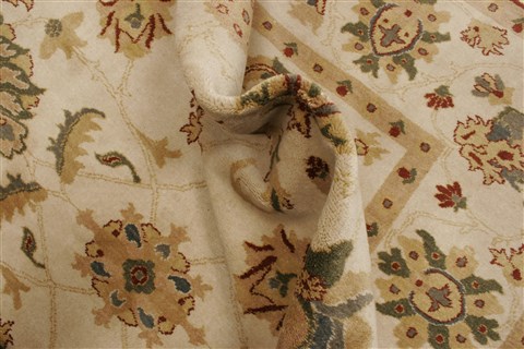Chobi Beige Hand Knotted 81 X 100 Area Rug 250-21855 Image 7